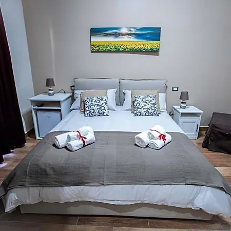 Alojamento de Acomodação e Pequeno-almoço Bellorizzonte 4*